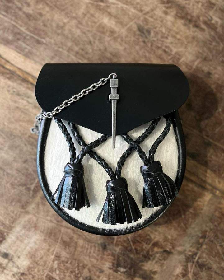 Des accessoires de mode à acheter en magasin et en ligne France