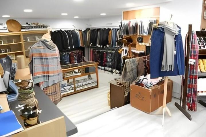 Achat de produits en laine dans un magasin de kilt France